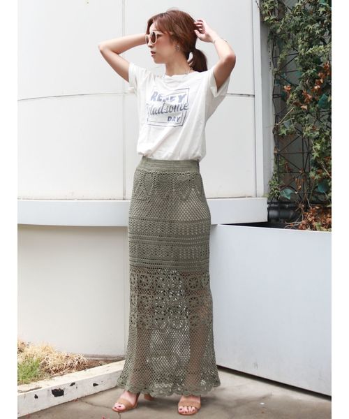 Ungrid（アングリッド）の「REIFYプリントTee（Tシャツ/カットソー・レディース・レッド/オフホワイト/イエロー・FREE）」の6枚目の写真