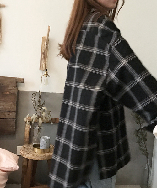 chuclla(チュクラ)の「【chuclla】オーバーサイズチェックシャツ chw713(シャツ/ブラウス・レディース・ブラック/ホワイト・FREE)」の17枚目の写真