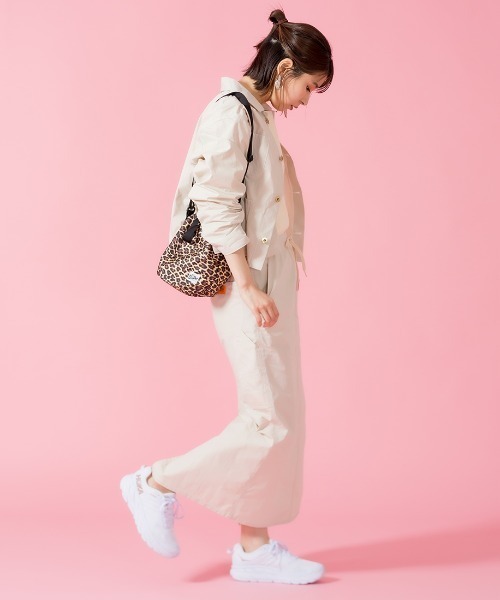 Drifter（ドリフター）の「[DRIFTER/ドリフター] レオパード柄巾着バッグ（ショルダーバッグ・レディース・ブラウン・ONE SIZE）」の14枚目の写真