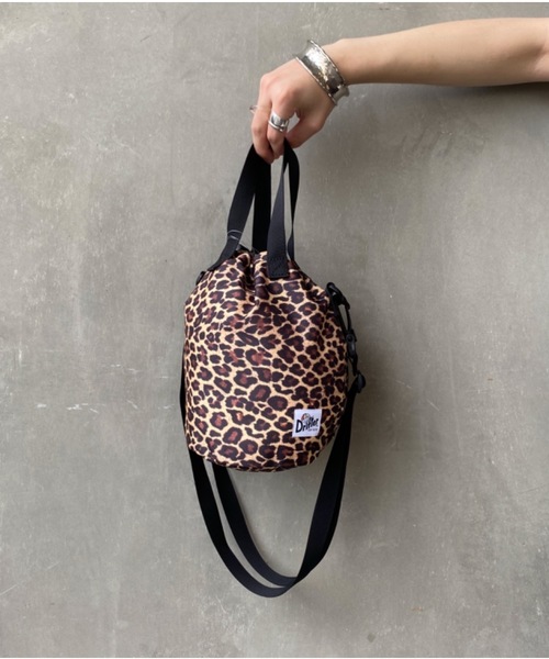 Drifter（ドリフター）の「[DRIFTER/ドリフター] レオパード柄巾着バッグ（ショルダーバッグ・レディース・ブラウン・ONE SIZE）」の18枚目の写真