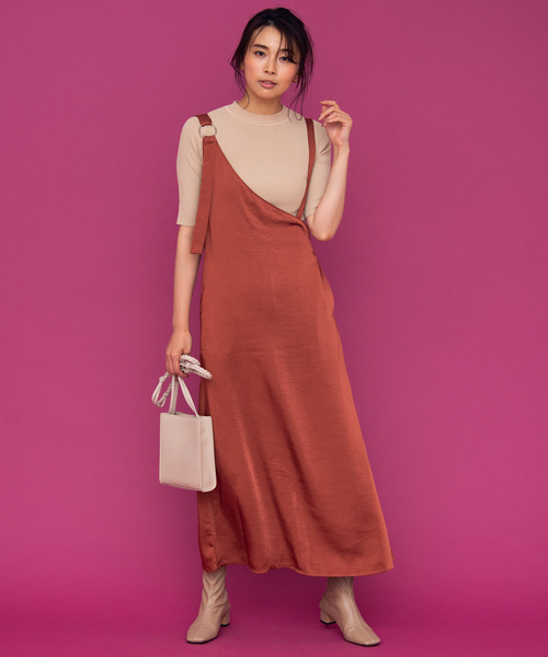 Aunt Marie's（アントマリーズ）の「AUNT MARIE'S サテンワンショルワンピース（ワンピース・レディース・ブラック/ブラウン/ベージュ/グリーン・FREE）」の11枚目の写真