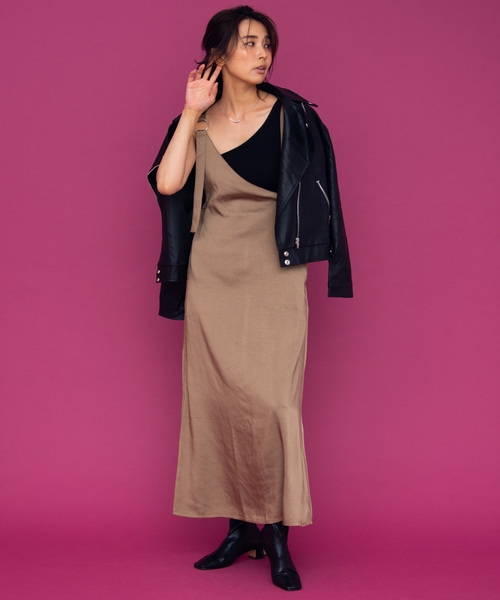 Aunt Marie's（アントマリーズ）の「AUNT MARIE'S サテンワンショルワンピース（ワンピース・レディース・ブラック/ブラウン/ベージュ/グリーン・FREE）」の8枚目の写真