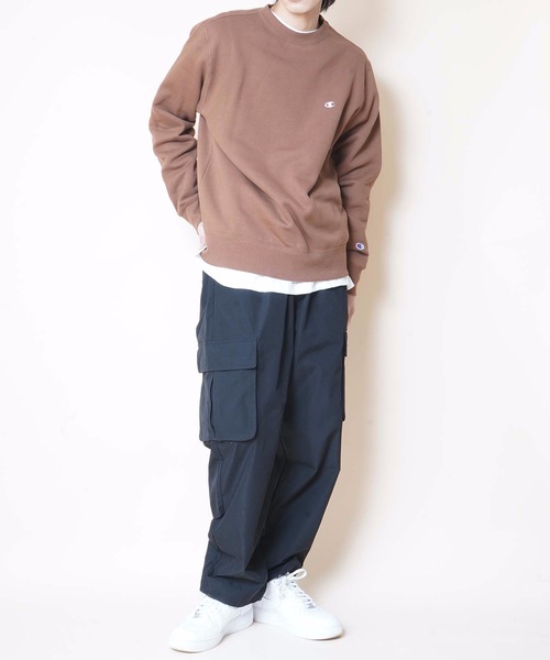 Champion（チャンピオン）の「【CHAMPION/チャンピオン】裏起毛クルースウェット/トレーナー　Ｃ３－Ｑ００６　ワンポイント　刺繍（スウェット・メンズ・杢グレー/ブラック/ダークグリーン/ネイビー/ホワイト/ブラウン・SMALL/MEDIUM/LARGE/X-LARGE/XX-LARGE）」の13枚目の写真