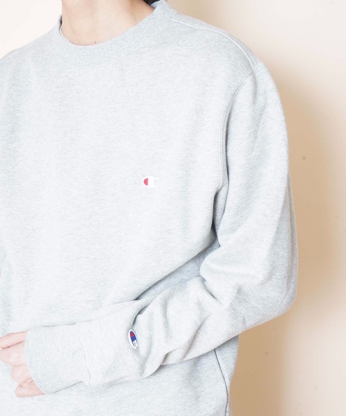 Champion（チャンピオン）の「【CHAMPION/チャンピオン】裏起毛クルースウェット/トレーナー　Ｃ３－Ｑ００６　ワンポイント　刺繍（スウェット・メンズ・杢グレー/ブラック/ダークグリーン/ネイビー/ホワイト/ブラウン・SMALL/MEDIUM/LARGE/X-LARGE/XX-LARGE）」の21枚目の写真