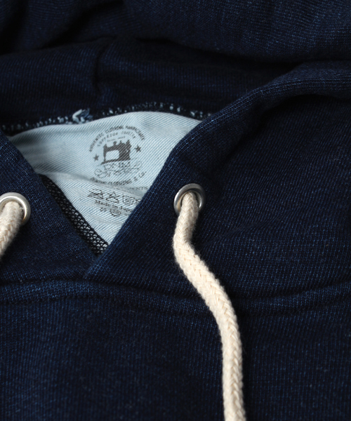 Denime(ドゥニーム)の「INDIGO HEAVY SWEAT PULL OVER PARKA(パーカー・メンズ・ブラック/ネイビー・MEDIUM/LARGE/SMALL)」の7枚目の写真