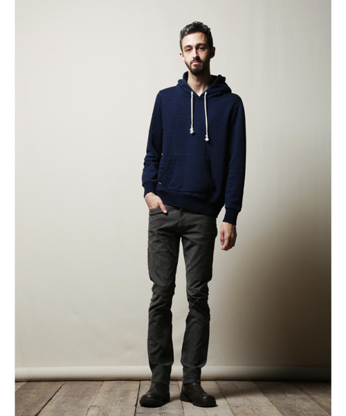 Denime(ドゥニーム)の「INDIGO HEAVY SWEAT PULL OVER PARKA(パーカー・メンズ・ブラック/ネイビー・MEDIUM/LARGE/SMALL)」の11枚目の写真