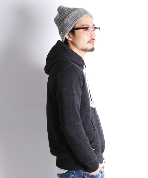 Denime(ドゥニーム)の「INDIGO HEAVY SWEAT PULL OVER PARKA(パーカー・メンズ・ブラック/ネイビー・MEDIUM/LARGE/SMALL)」の19枚目の写真