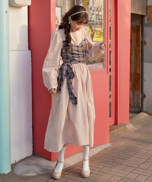 Heather(ヘザー)の「【HOLiC】デザインチェックワンピース 880276(ワンピース・レディース・ベージュ/ブラウン・FREE)」の2枚目の写真