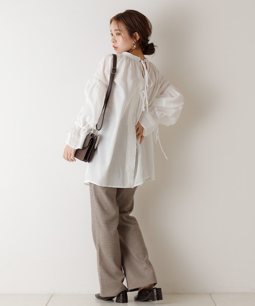 Chico（チコ）の「コットンレースギャザーブラウス（シャツ/ブラウス・レディース・ブラック/ベージュ/アイボリー・FREE）」の18枚目の写真