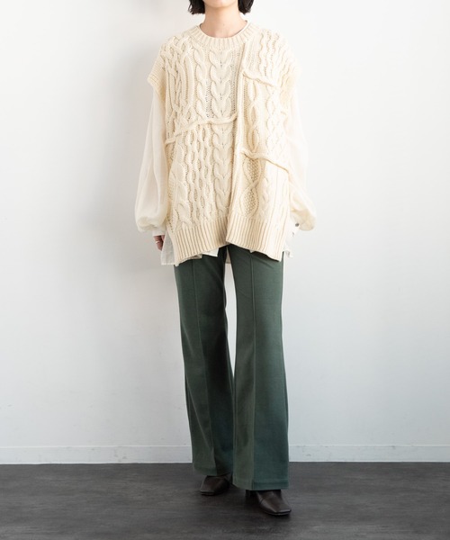 Aunt Marie's（アントマリーズ）の「オーバーシルエットケーブルニットベスト / AUNT MARIE'S（ベスト・レディース・ブラック/ブラウン/アイボリー・FREE）」の17枚目の写真