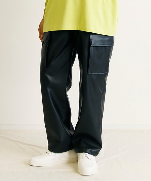 And A（アンドエー）の「KIIT キート / SYNTHETIC LEATHER CARGO PANTS シンセティックレザーカーゴパンツ / KIK-P96-800（カーゴパンツ・メンズ・ブラック/ブラウン・1/2/3）」の2枚目の写真