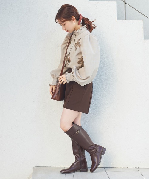 one after another NICE CLAUP（ワンアフターアナザーナイスクラップ）の「プチハイ刺繍ブラウス（シャツ/ブラウス・レディース・オフホワイト/ブラウン/ブラウン系その他・FREE）」の7枚目の写真