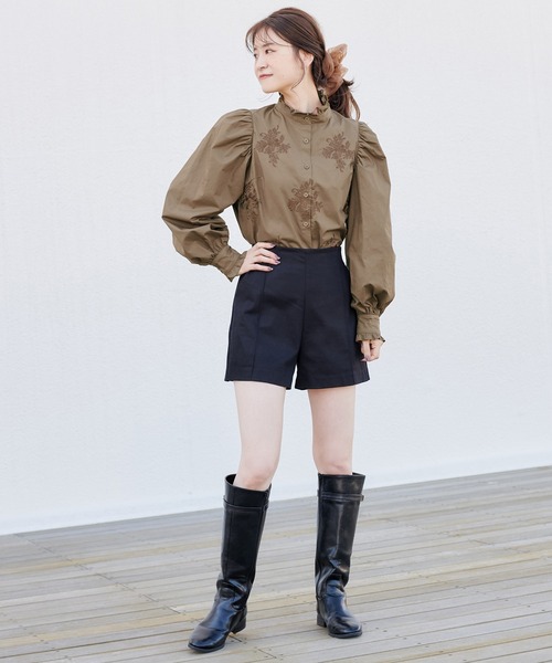 one after another NICE CLAUP（ワンアフターアナザーナイスクラップ）の「プチハイ刺繍ブラウス（シャツ/ブラウス・レディース・オフホワイト/ブラウン/ブラウン系その他・FREE）」の15枚目の写真