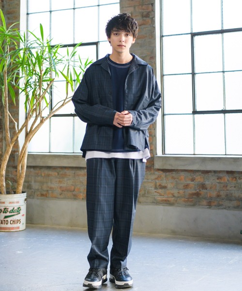 Alpinus（アルピナス）の「Alpinus - shadow check opencollar shirt/シャドーチェックオープンカラーシャツ（シャツ/ブラウス・メンズ・ブラック/ブラウン・SMALL/MEDIUM）」の19枚目の写真