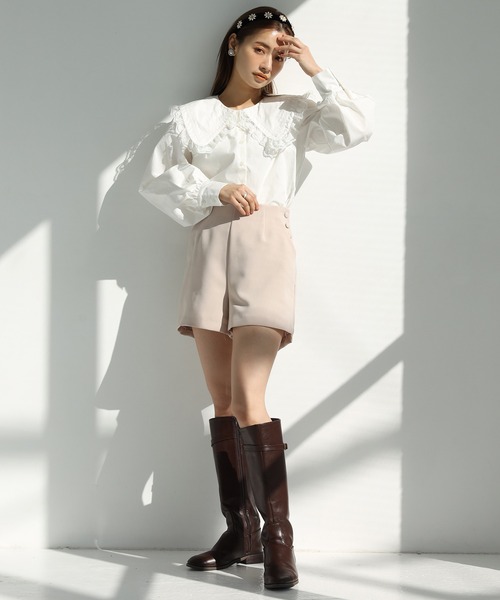 one after another NICE CLAUP（ワンアフターアナザーナイスクラップ）の「ビックカラーレース襟ブラウス（シャツ/ブラウス・レディース・ブラック/ベージュ/オフホワイト・FREE）」の15枚目の写真