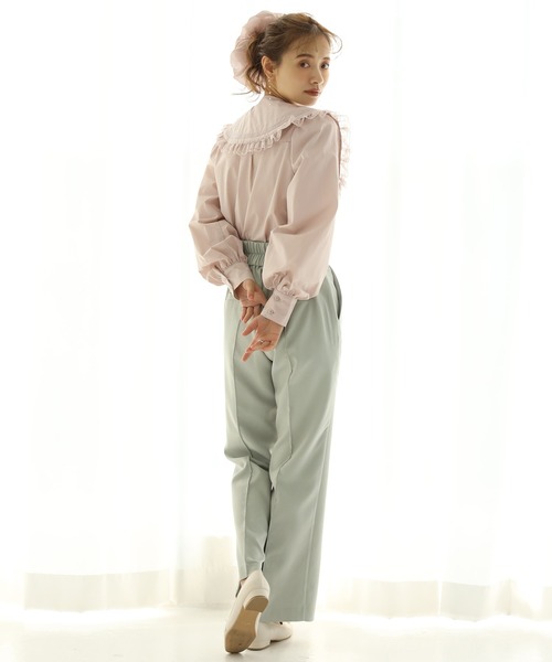 one after another NICE CLAUP（ワンアフターアナザーナイスクラップ）の「ビックカラーレース襟ブラウス（シャツ/ブラウス・レディース・ブラック/ベージュ/オフホワイト・FREE）」の7枚目の写真