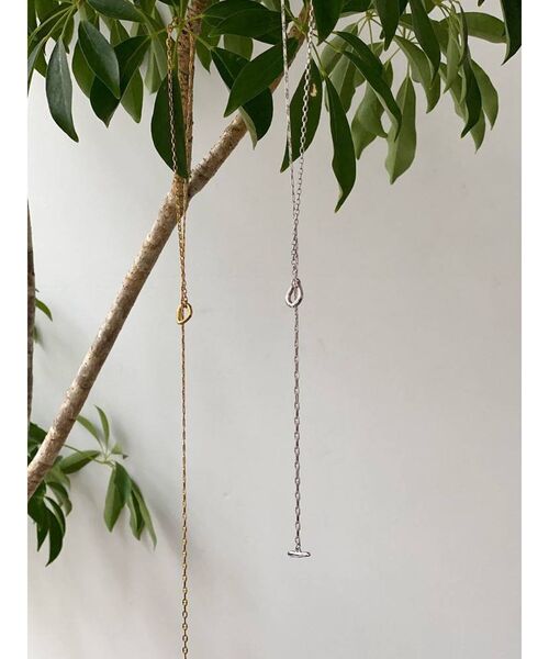 Ungrid(アングリッド)の「ロングデザインネックレス(ネックレス・レディース・シルバー/ゴールド・FREE)」の8枚目の写真