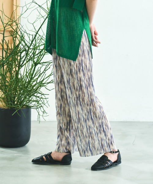VACANCY（ヴァカンシー）の「ニュアンス柄プリーツパンツ（その他パンツ・レディース・ブラック/その他/ナチュラル/グリーン・FREE）」の19枚目の写真