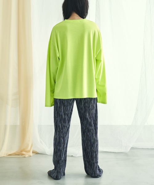 VACANCY（ヴァカンシー）の「ニュアンス柄プリーツパンツ（その他パンツ・レディース・ブラック/その他/ナチュラル/グリーン・FREE）」の10枚目の写真