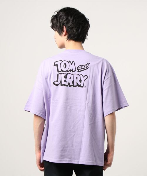 SHISKY(シスキー)の「TOMandJERRY ビッグシルエットトムプリント半袖Tシャツ カットソー(Tシャツ/カットソー・メンズ・オフホワイト/モカ/チャコール/ラベンダー/ベージュ/ミント・L/M/XL)」の11枚目の写真