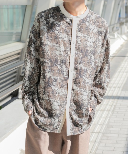 PairPair（ペアペア）の「クレリック柄シャツ(ユニセックス)（シャツ/ブラウス・メンズ・ブラウン系その他/グリーン系その他/ライトベージュ・MEDIUM/LARGE）」の2枚目の写真