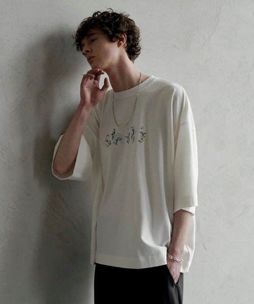 shiki tokyo（シキトウキョウ）の「OVERSIZED FLOWER EMBROIDERED LOGO TEE / オーバーサイズフラワー刺繍ロゴTシャツ（Tシャツ/カットソー・メンズ・ホワイト/ブラック・SMALL/MEDIUM/LARGE）」の14枚目の写真