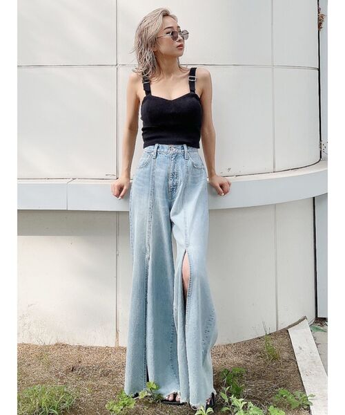 GYDA（ジェイダ）の「フロントスリットWIDE BUGGYデニムパンツ（デニムパンツ・レディース・ブルー/ライトブルー・MEDIUM/SMALL）」の5枚目の写真