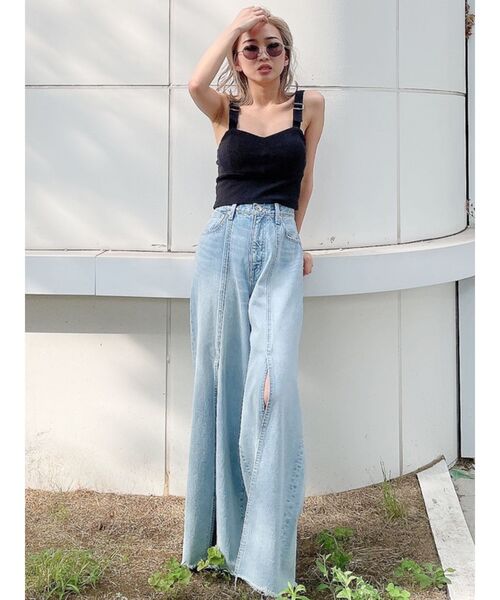 GYDA（ジェイダ）の「フロントスリットWIDE BUGGYデニムパンツ（デニムパンツ・レディース・ブルー/ライトブルー・MEDIUM/SMALL）」の6枚目の写真