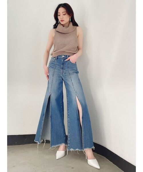 GYDA（ジェイダ）の「フロントスリットWIDE BUGGYデニムパンツ（デニムパンツ・レディース・ブルー/ライトブルー・MEDIUM/SMALL）」の9枚目の写真