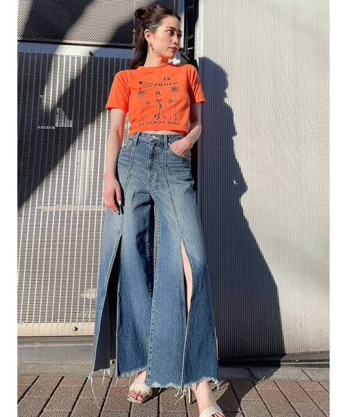 GYDA（ジェイダ）の「フロントスリットWIDE BUGGYデニムパンツ（デニムパンツ・レディース・ブルー/ライトブルー・MEDIUM/SMALL）」の11枚目の写真