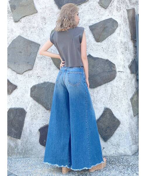 GYDA（ジェイダ）の「フロントスリットWIDE BUGGYデニムパンツ（デニムパンツ・レディース・ブルー/ライトブルー・MEDIUM/SMALL）」の18枚目の写真