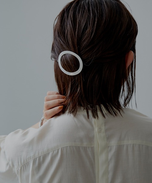 Aunt Marie's（アントマリーズ）の「Over Circle Valletta　/ オーバーサークルバレッタ（バレッタ/ヘアクリップ・レディース・シルバー/ゴールド・FREE）」の13枚目の写真