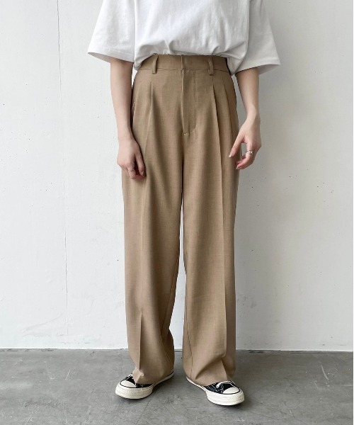 flaner（フラネ）の「ドライタッチストレートパンツ【ユニセックス対応/セットアップ対応】（その他パンツ・レディース・ベージュ/カーキ/ナチュラル・SMALL/MEDIUM/LARGE/X-LARGE）」の12枚目の写真