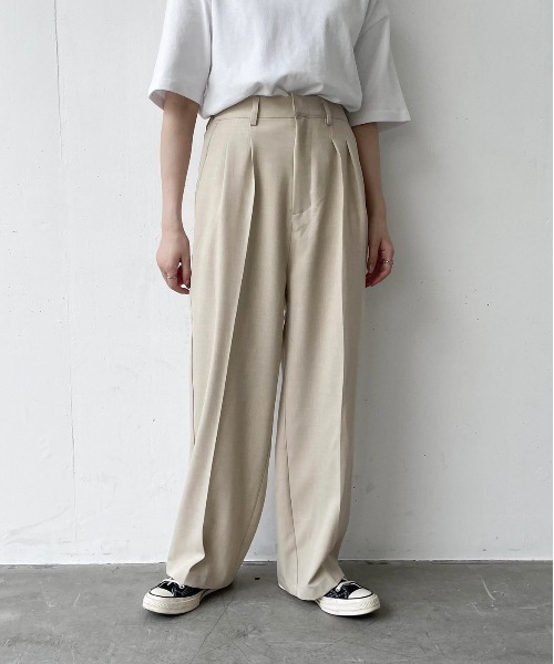 flaner（フラネ）の「ドライタッチストレートパンツ【ユニセックス対応/セットアップ対応】（その他パンツ・レディース・ベージュ/カーキ/ナチュラル・SMALL/MEDIUM/LARGE/X-LARGE）」の7枚目の写真