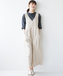 【φ】寝坊した朝だって挽回できちゃう！シンプルトップスを合わせるだけで後ろ姿もかわいい大人オールインワン