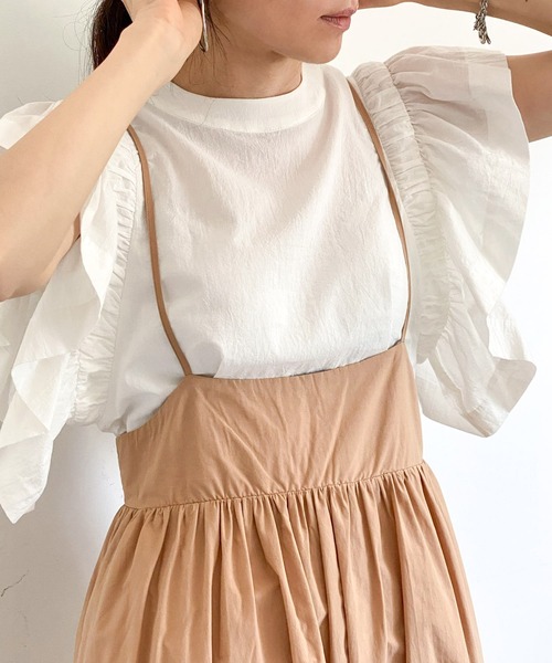 ottilie(オティーリエ)の「ボリュームフリルスリーブブラウス(シャツ/ブラウス・レディース・オフホワイト/ブラック/ベージュ・FREE)」の1枚目の写真
