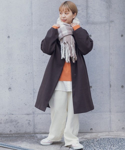 ITEMS URBANRESEARCH（アイテムズ アーバンリサーチ）の「ハイネックワイドニット（ニット/セーター・レディース・ブルー/グリーン/オフホワイト/ブラック/ホワイト/パープル/モカ/オレンジ・FREE）」の16枚目の写真