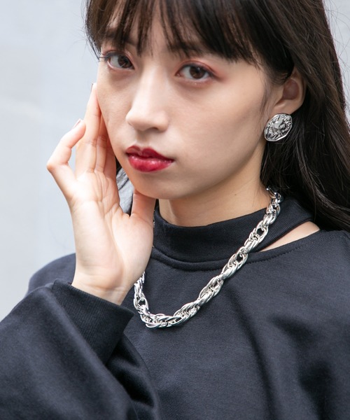 HARE(ハレ)の「ボリュームチェーンネックレス(HARE)(ネックレス・レディース・シルバー/ゴールド・FREE)」の4枚目の写真