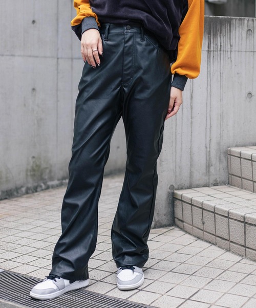 Wrangler(ラングラー)の「Wrangler Womens SYNTHETIC LEATHER LADIES WRANCHER DRESS WI1392(その他パンツ・レディース・ブラウン/ブラック・SMALL/X-SMALL)」の2枚目の写真