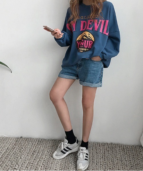 NANING9（ナンニング）の「NANING9 DEVILSトレーナー（スウェット・レディース・ブラック/ブルー・FREE）」の7枚目の写真