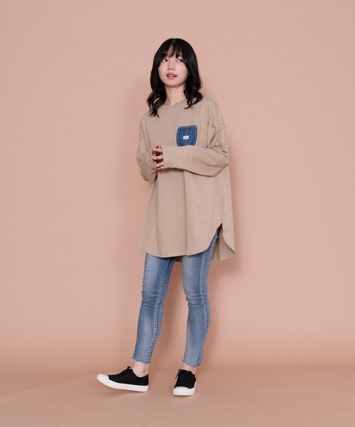 Lee（リー）の「【LEE／リー】デニムポケットロングスリーブTシャツ オーガニックコットン使用（Tシャツ/カットソー・レディース・ダークベージュ/ブラック/ホワイト/ライトブラウン・FREE）」の18枚目の写真