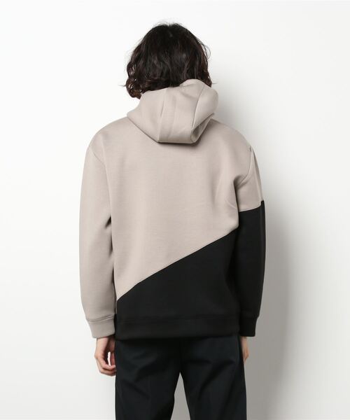 semantic design（セマンティックデザイン）の「セマンティックデザイン/semantic design ストレッチダンボール 配色切替ビッグプルパーカー（パーカー・メンズ・ベージュ/ホワイト/ライトグレー・MEDIUM/LARGE/X-LARGE）」の4枚目の写真