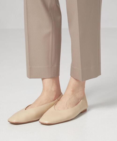 closet story（クローゼットストーリー）の「＜closet story（クローゼットストーリー）＞キモウ アジャスター テーパード パンツ -ウォッシャブル-（スラックス・レディース・ベージュ/ネイビー・FREE）」の16枚目の写真