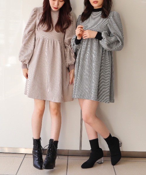MIIA(ミーア)の「千鳥柄ミニワンピース(ワンピース・レディース・ブラック/ブラック系その他/ベージュ系その他・FREE)」の3枚目の写真