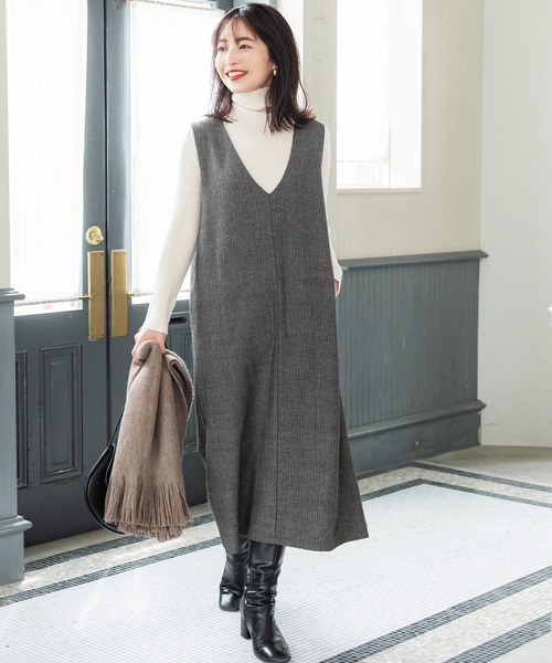 coca（coca）（コカ）の「ヘリンボン柄Vネックワンピース（ワンピース・レディース・ブラック系その他/A/B・ONE SIZE/M/L）」の2枚目の写真