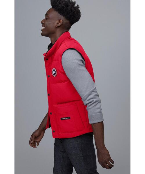 CANADA GOOSE（カナダグース）の「▲＜CANADA GOOSE（カナダグース）＞ FREESTYLE VEST/アウター □□（ダウンベスト・メンズ・レッド・M/S）」の2枚目の写真
