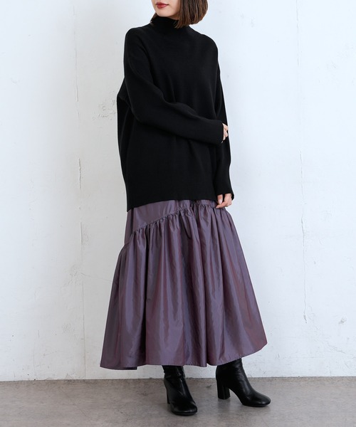 Lui's(ルイス)の「シャンブレータフタギャザーロングスカート(スカート・レディース・ブラック/パープル/グリーン・FREE)」の5枚目の写真
