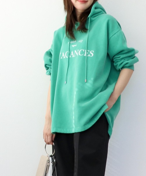 Three Four Time（ｽﾘｰﾌｫｰﾀｲﾑ）の「フロッキープリントフーディープルオーバー（パーカー・レディース・グリーン/ピンク・FREE）」の2枚目の写真