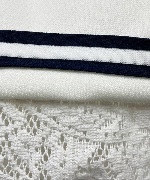 BE NEAT（ビーニート）の「袖口レース切替ラインテープ付きプルオーバー（Tシャツ/カットソー・レディース・ホワイト/ブラック・M）」の13枚目の写真