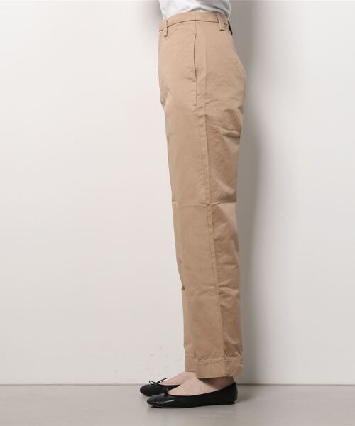 TICCA(ティッカ)の「TICCA バナナチノパンツ(チノパンツ・レディース・ベージュ・1/000)」の9枚目の写真